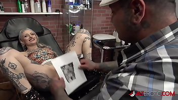 Erotic Blowjob Tattoo Shaved Big Cock 