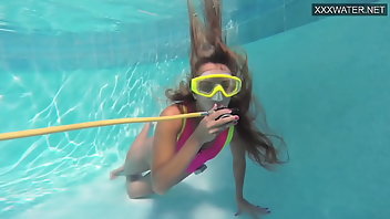 Underwater Bikini Brunette Shower Girlfriend 